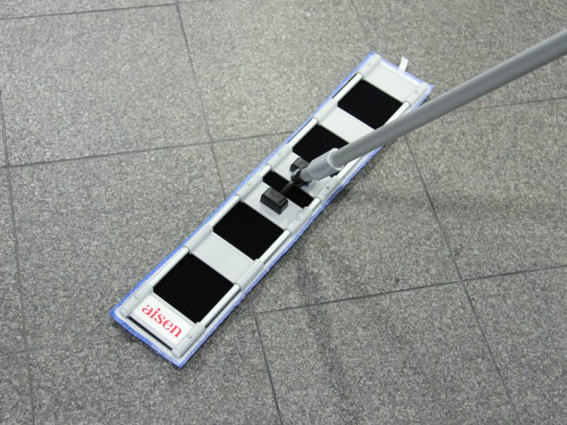 Light-Sweep Cleaning Mop